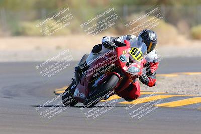 media/Sep-25-2022-CVMA (Sun) [[ee08ed6642]]/Race 6 Amateur Supersport Open/